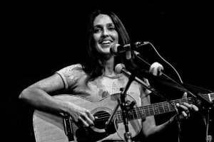 Joan-Baez Joan-Baez
