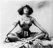 Colette au music hall