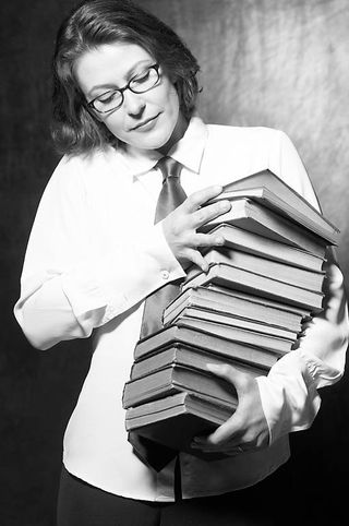 Mag with books Mag with books