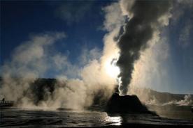 Geyser-Yellowstone